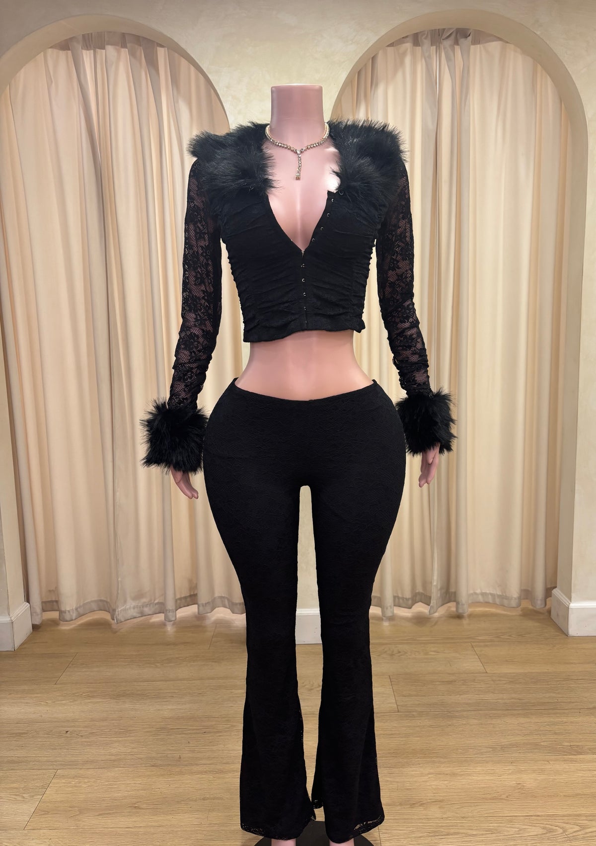 Nelly Fur-Trim Lace Set(Black)