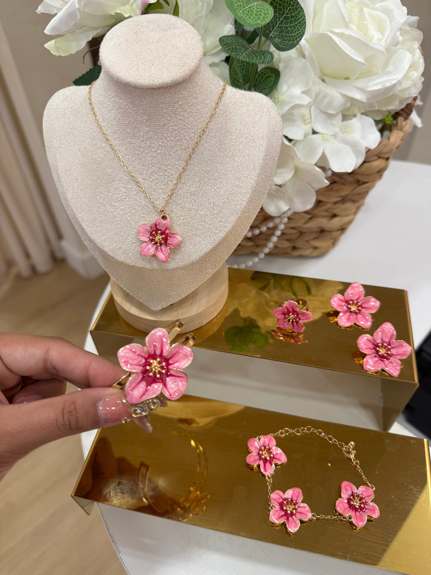 5 Piece Bichota Flower Set (Pink)