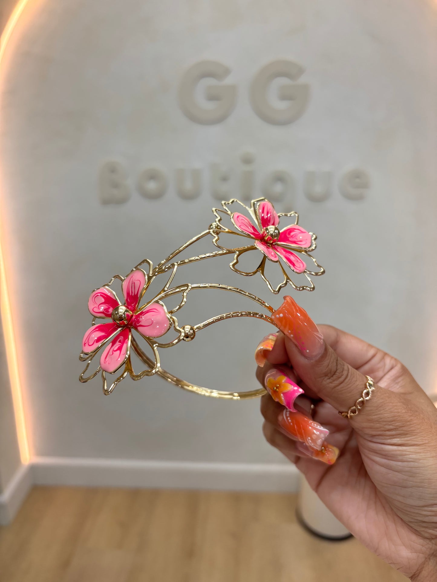 Flower cuffs