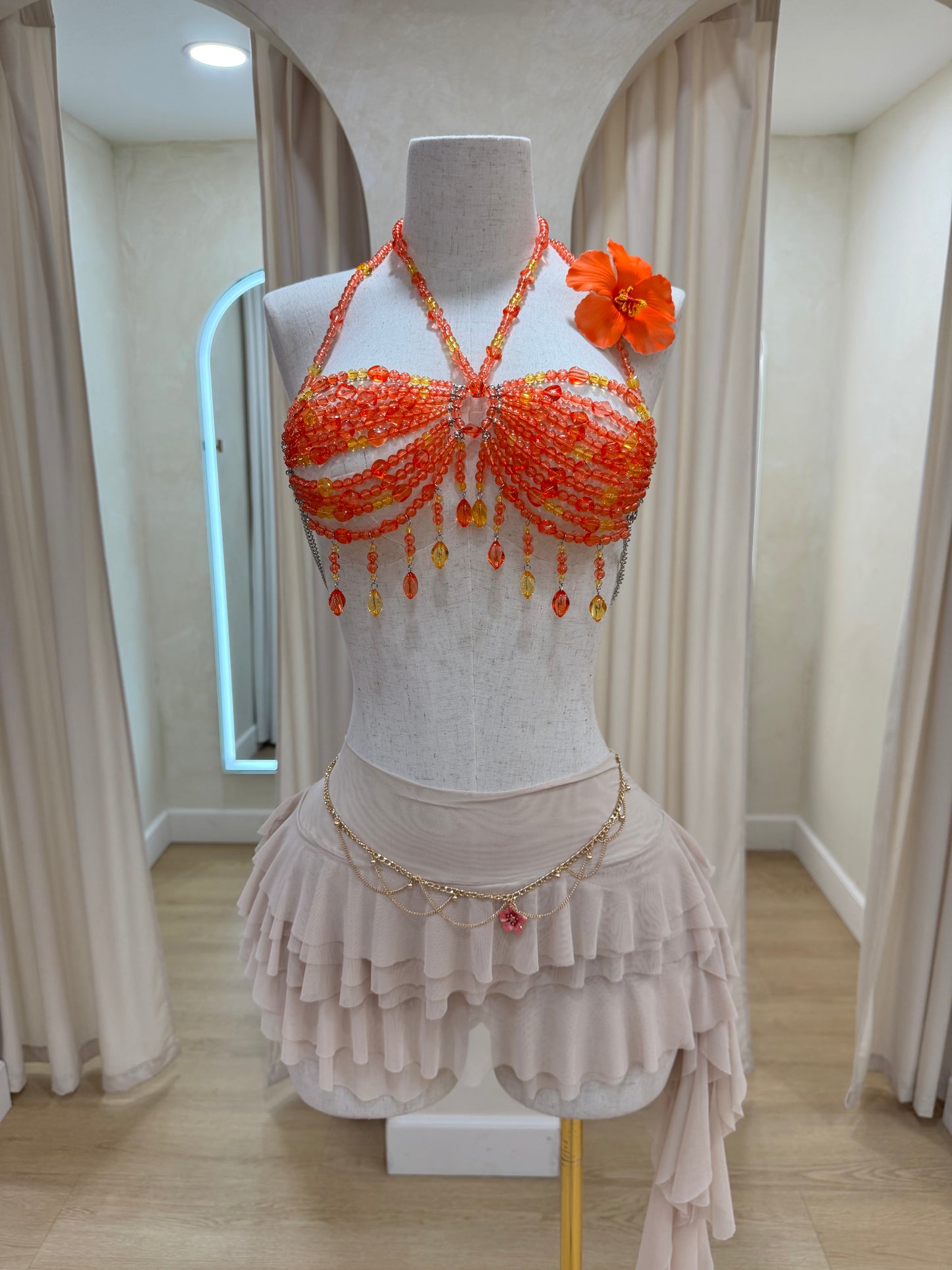 La Reina beaded top