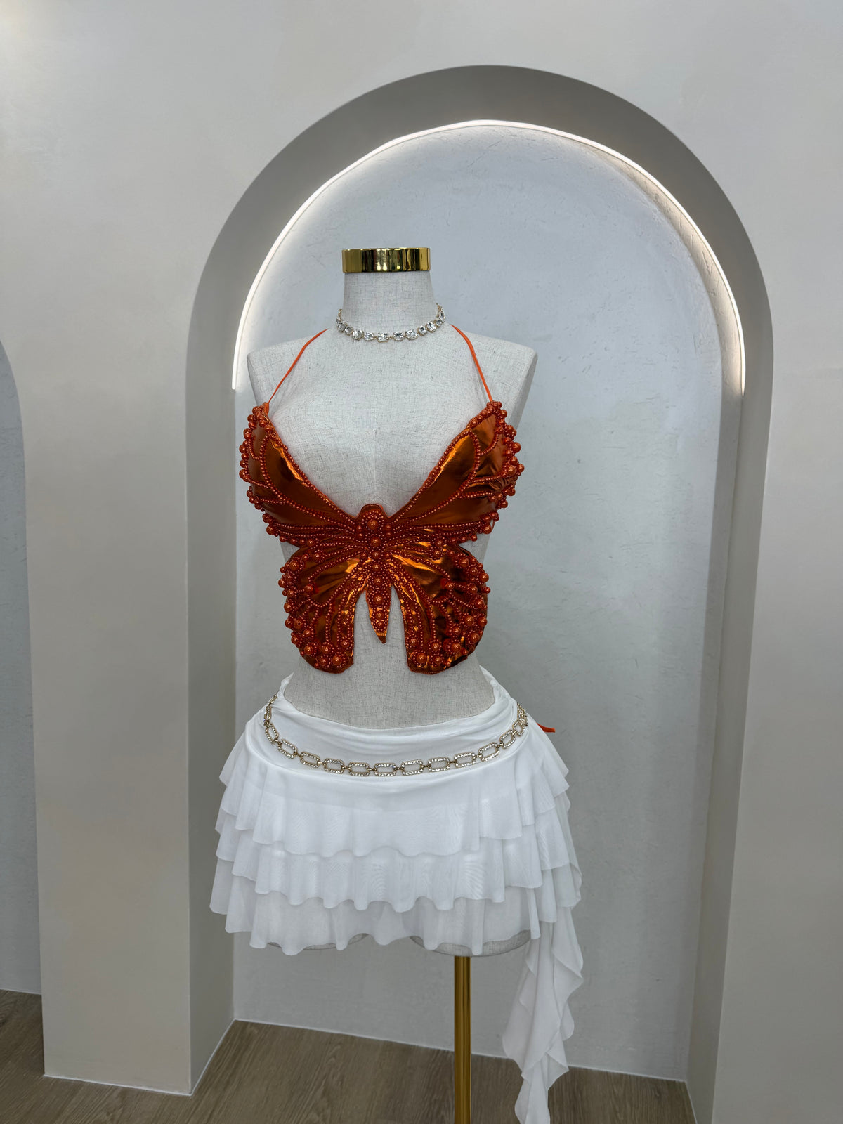 BICHOTA BUTTERFLY TOP