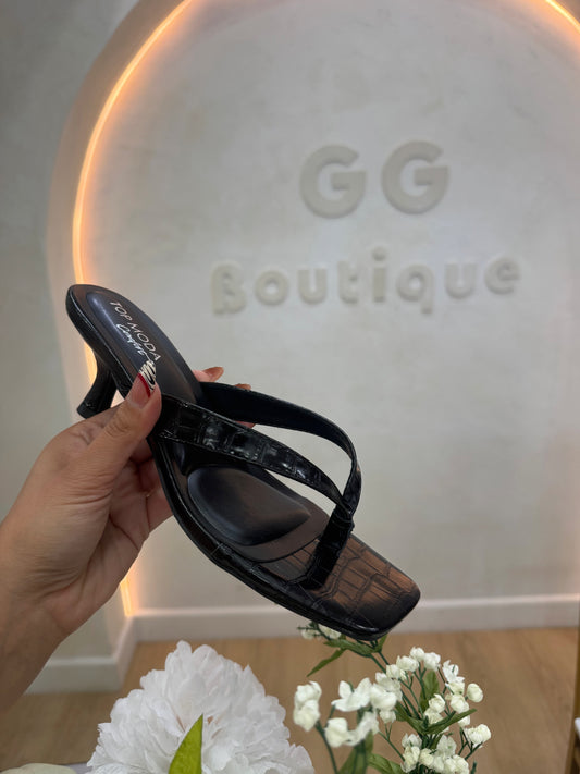 ZOEY KITTEN HEELS (BLACK)