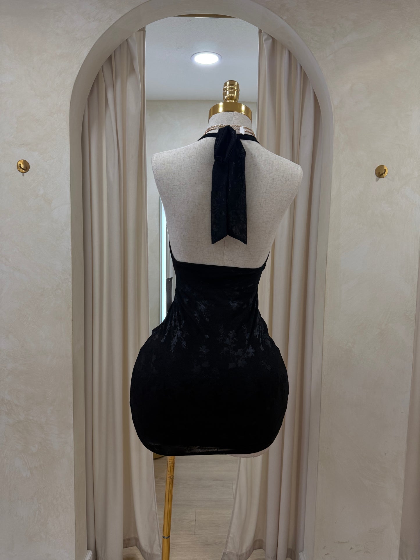 Yanira lace mini dress