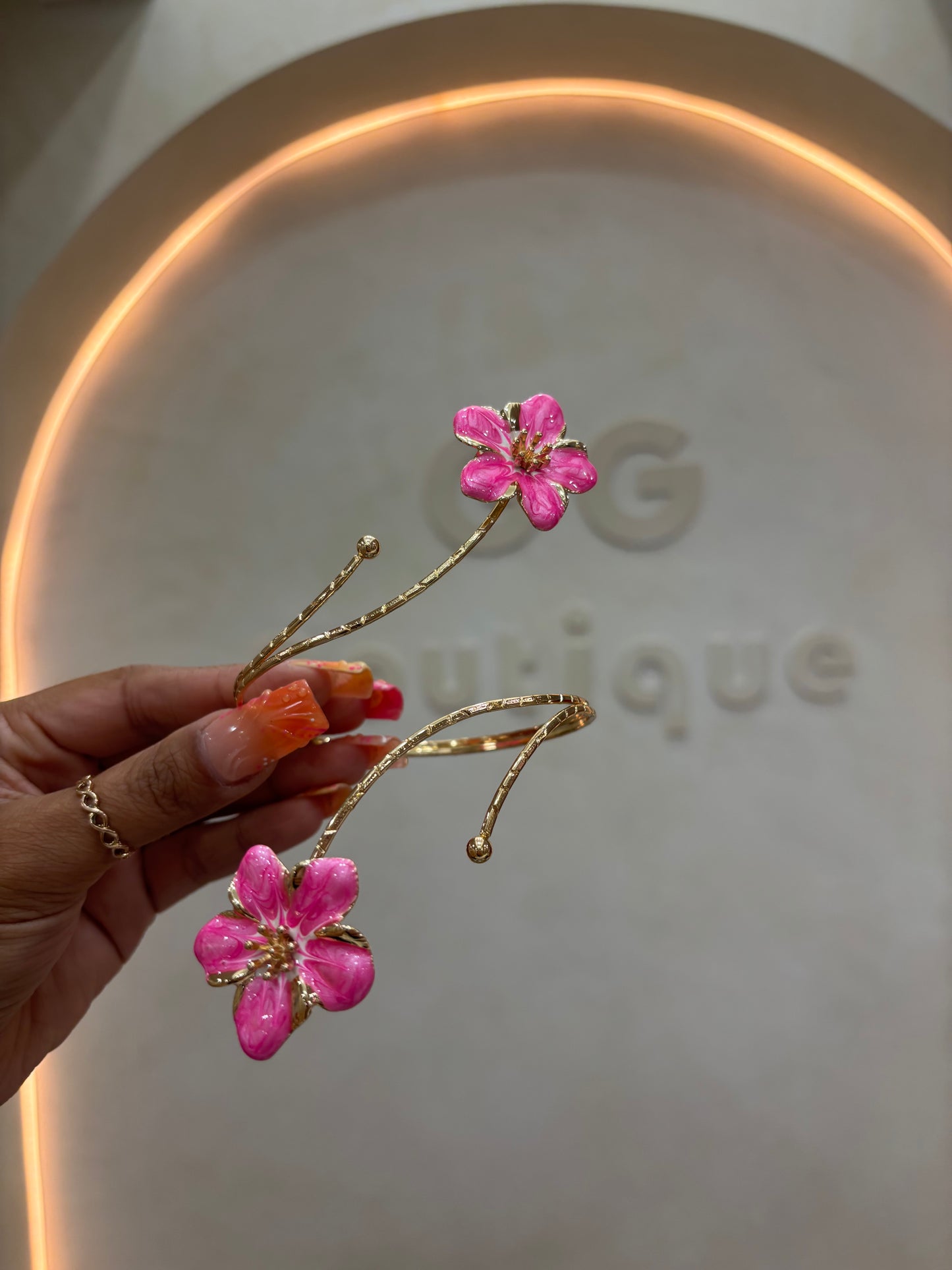 Flower cuffs