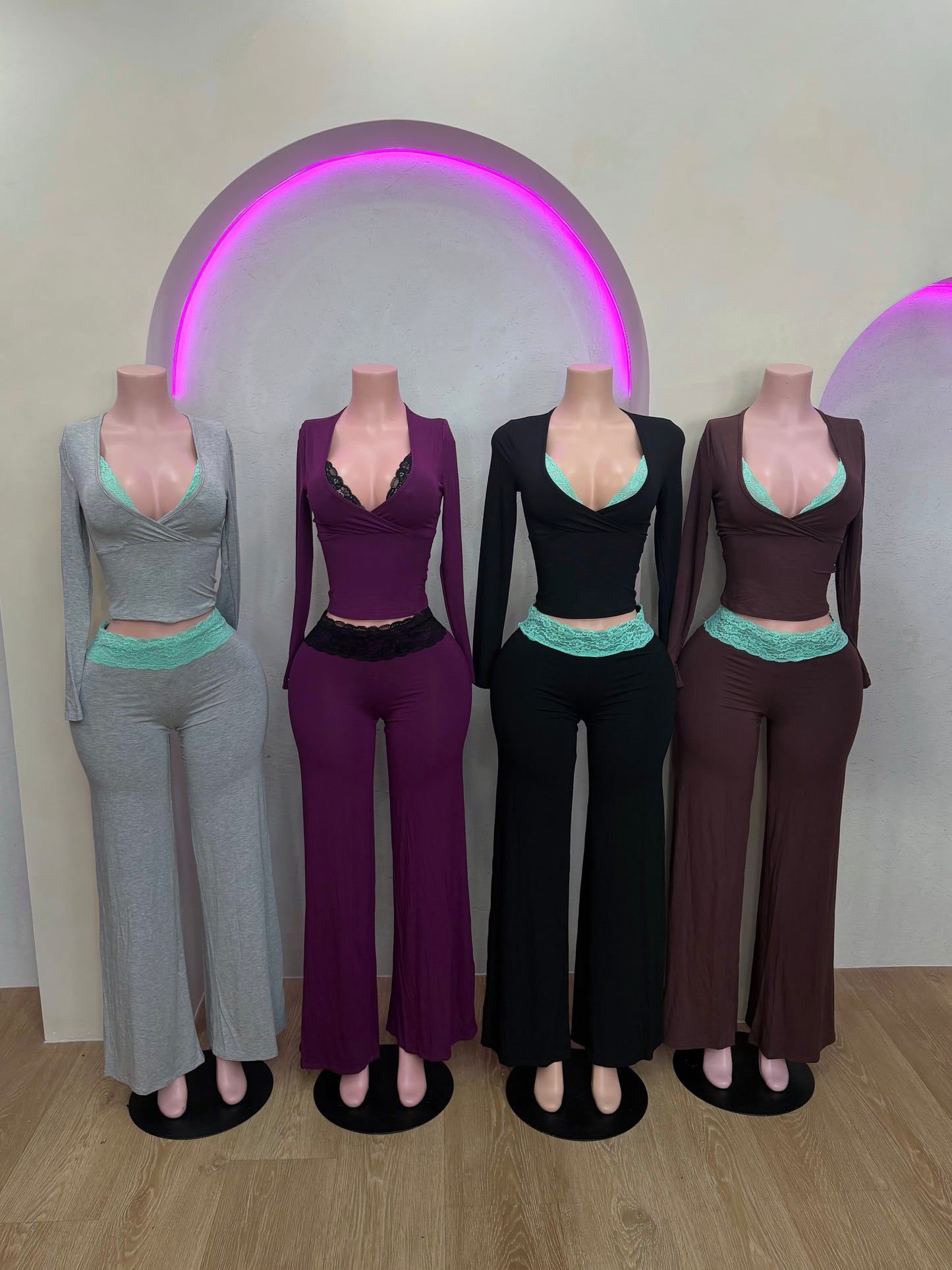 Lizette lace lounge set